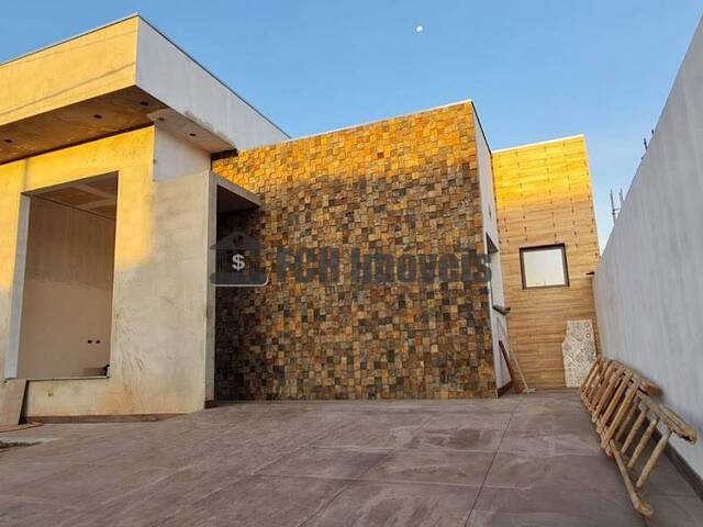 #4 - Casa para Venda em Boituva - SP - 2