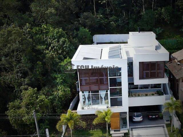Casa para Venda em Santana de Parnaíba - 4