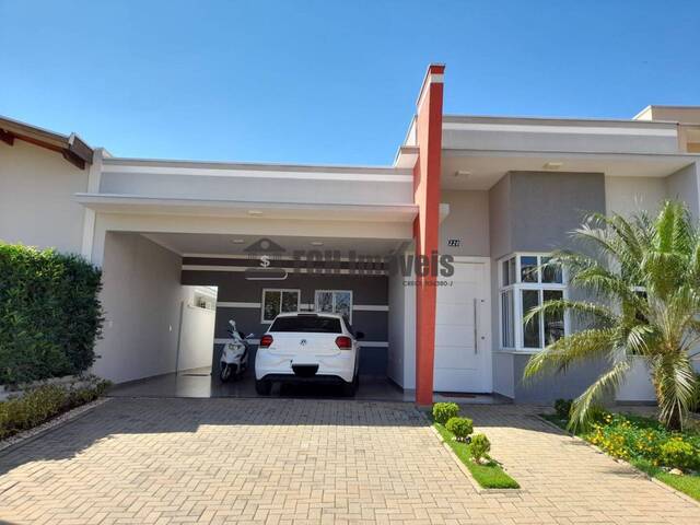 #24 - Casa em condomínio para Venda em Porto Feliz - SP