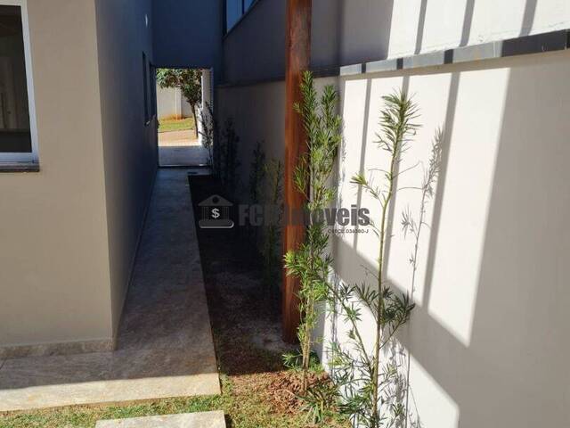 #92 - Casa em condomínio para Venda em Porto Feliz - SP - 2