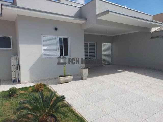 #109 - Casa para Venda em Boituva - SP - 2