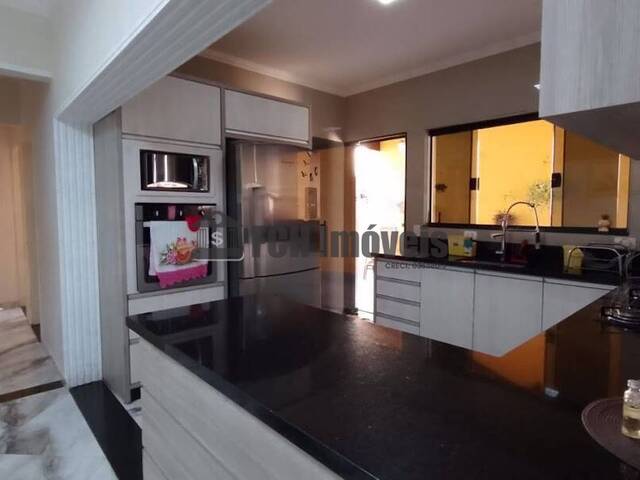 #128 - Casa para Venda em Boituva - SP - 2