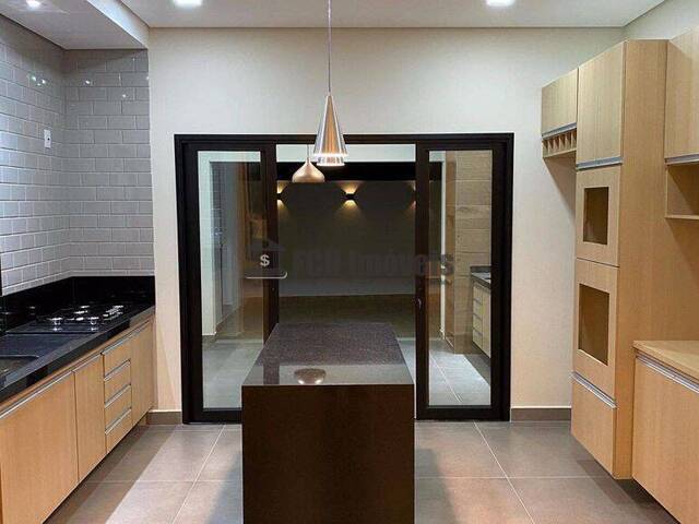 #185 - Casa em condomínio para Venda em Porto Feliz - SP - 2