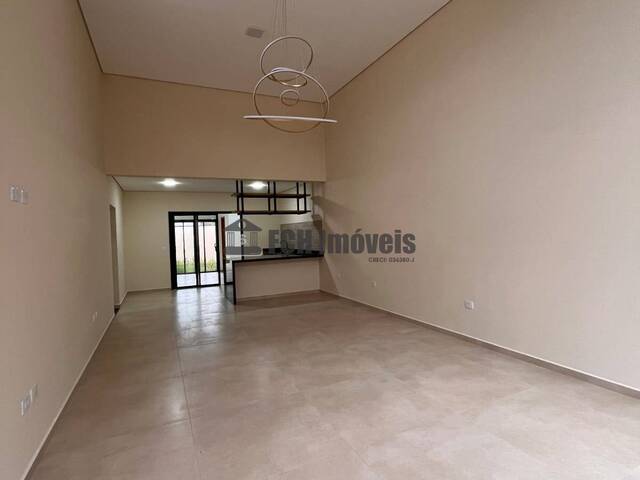 #246 - Casa para Venda em Boituva - SP - 3