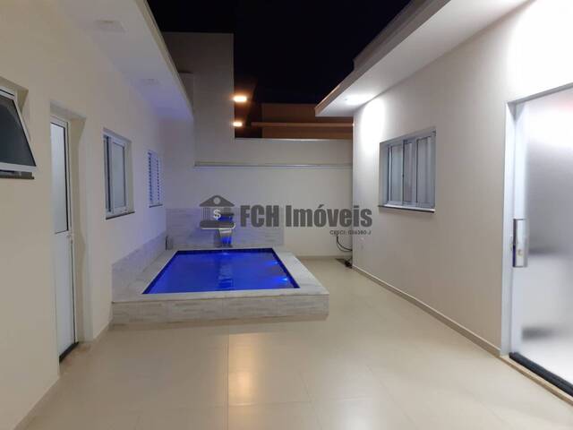 #297 - Casa para Venda em Porto Feliz - SP - 1