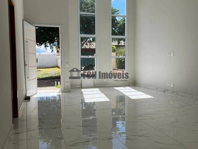 #315 - Casa para Venda em Porto Feliz - SP - 1